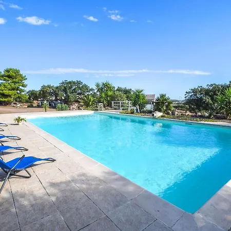 Holiday home Pet Friendly In With Swimming Pool *